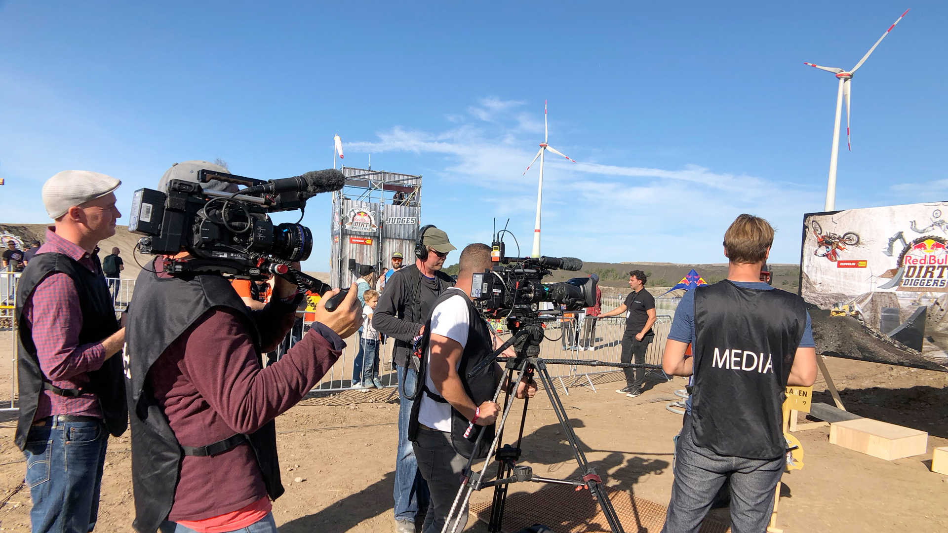 Dirt Diggers 2018 - BTS - Production Crew - Image 6 Dirt Diggers 2018 - BTS - Production Crew - Image 6